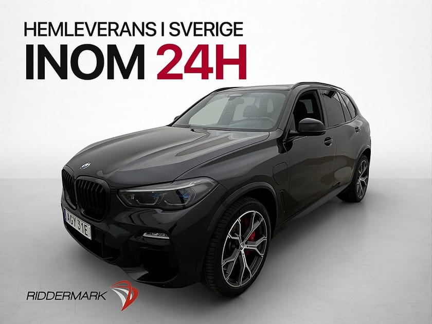 Bild 3 av BMW X5 xDrive45e iPerformance Ultimate Sky B&W HUD Luftfjäd 360° Massage