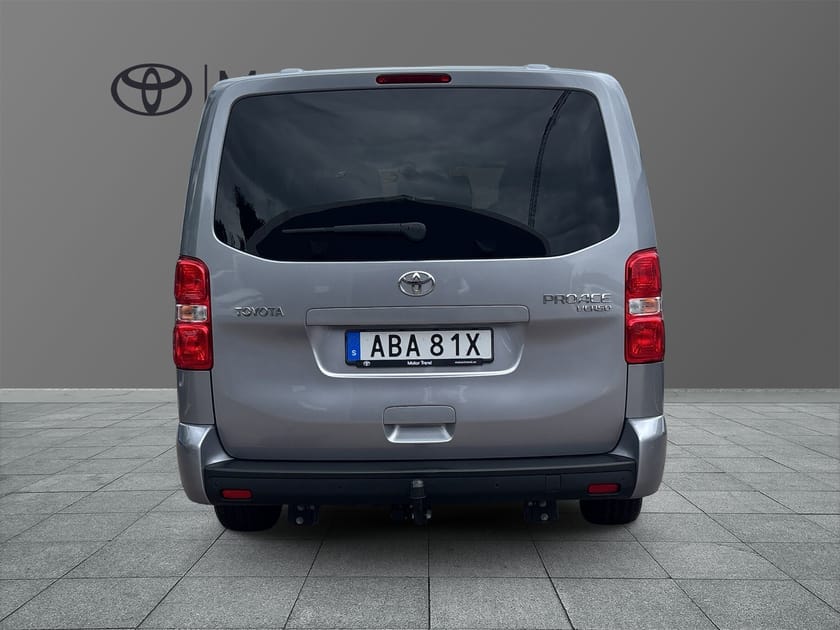 Bild 4 av Toyota Proace Verso SHUTTLE LONG 2,0 D ADBLUE 180 HK S&S