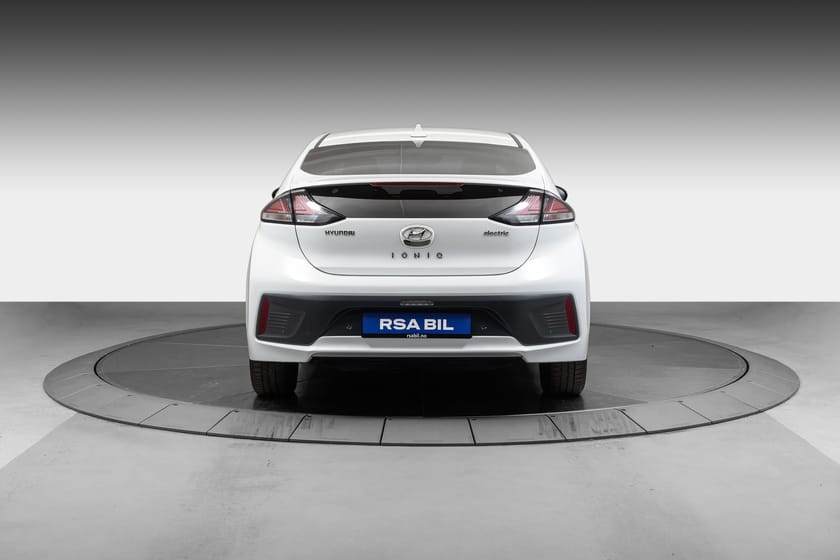 Bilde 5 av Hyundai Ioniq Electric Adaptive cruisekontroll, Ryggekamera, Varme ratt+++