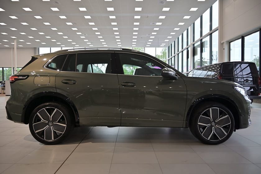 Bild 5 av Volkswagen Tiguan eHybrid R-Line SWE Edition- LAGERBIL *T.O.M. 30/6*