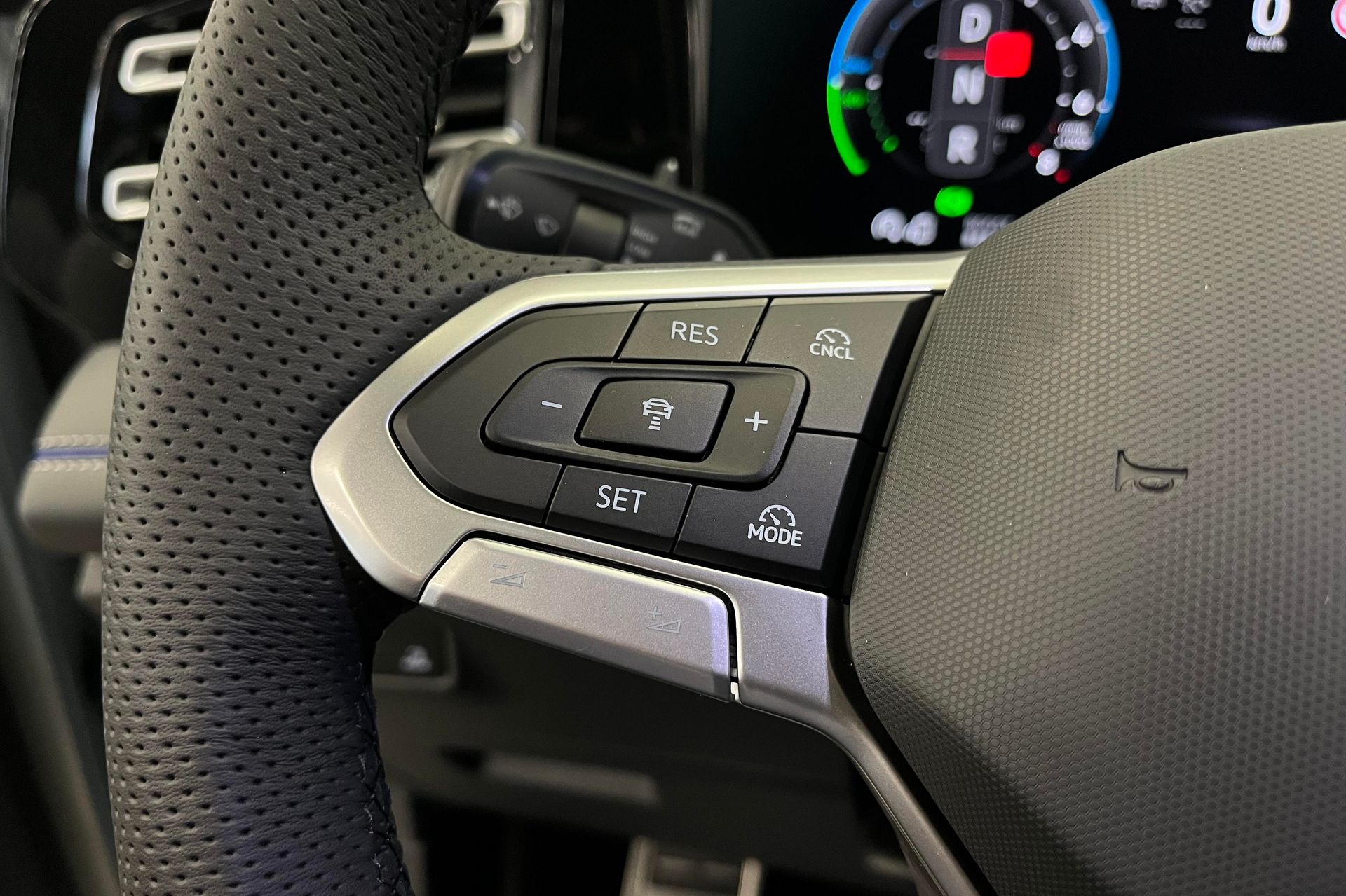 Volkswagen Tiguan eHybrid 2027, bild 6/10