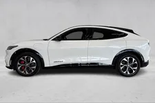 Thumnail bilde 1 av Ford Mustang Mach-E Long Range AWD