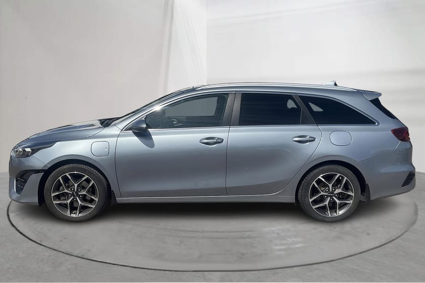 Bild 2 av Kia Ceed Sportswagon Plug-in Hybrid 1.6 SW (141hk) Advance Plus