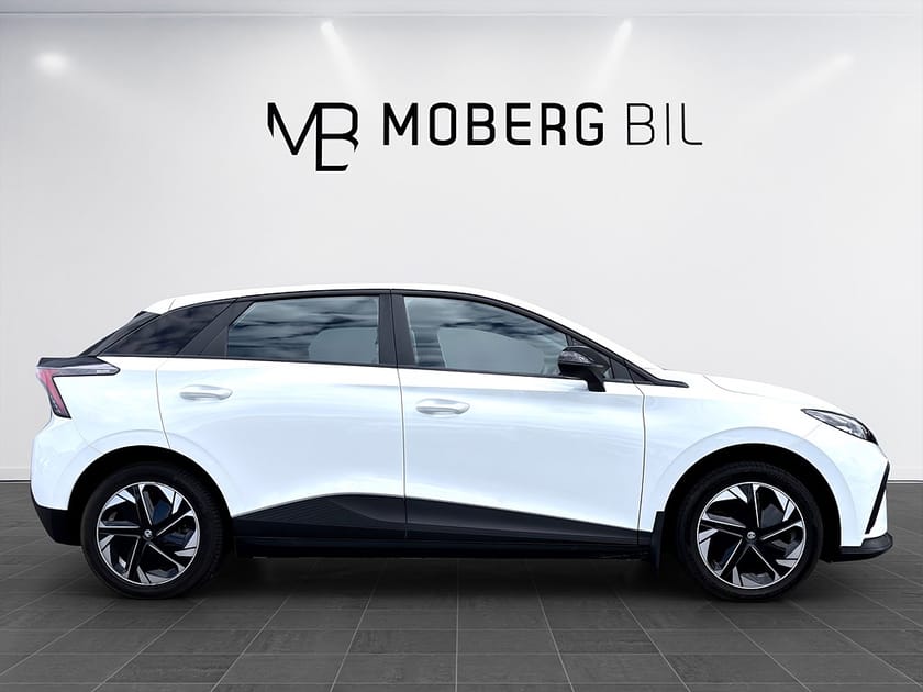 Bild 4 av MG 4 Electric Standard Range 51 kWh 170hk Keyless LED-Ramp