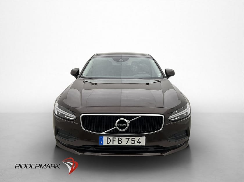 Bild 2 av Volvo S90 D4 190hk Momentum Värmare 4-Zons klima Navi BLIS