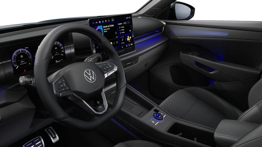 Bild 3 av Volkswagen T-Roc eTSI 150HK DSG R-LINE DRAG