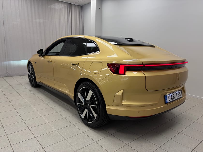 Bild 3 av Polestar 4 Long Range Dual Motor Bus edt | Pilot Pack | 21" Sport |