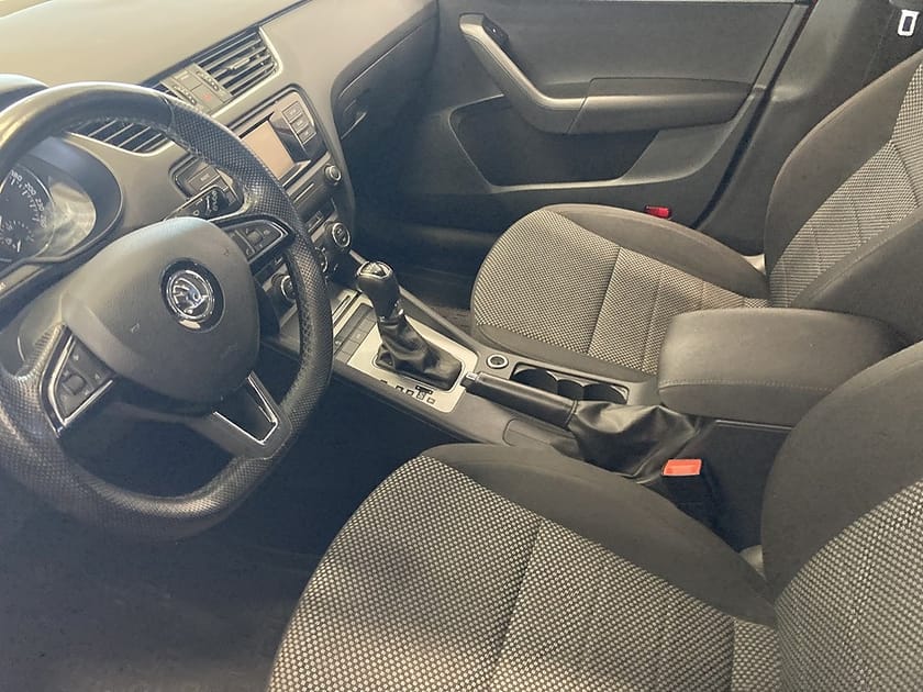 Bild 5 av Škoda Octavia Kombi Skoda Combi TSI 110HK DSG AMBITION