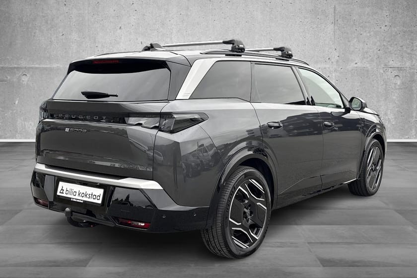 Bilde 3 av Peugeot E-5008 Dual Motor GT/4x4/MATRIX/LED/PANO/MASSASJE/360°/KAMERA/KROK/S+V