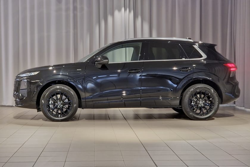 Bild 2 av Audi Q3 e-hybrid SUV 200 KW S TRONIC