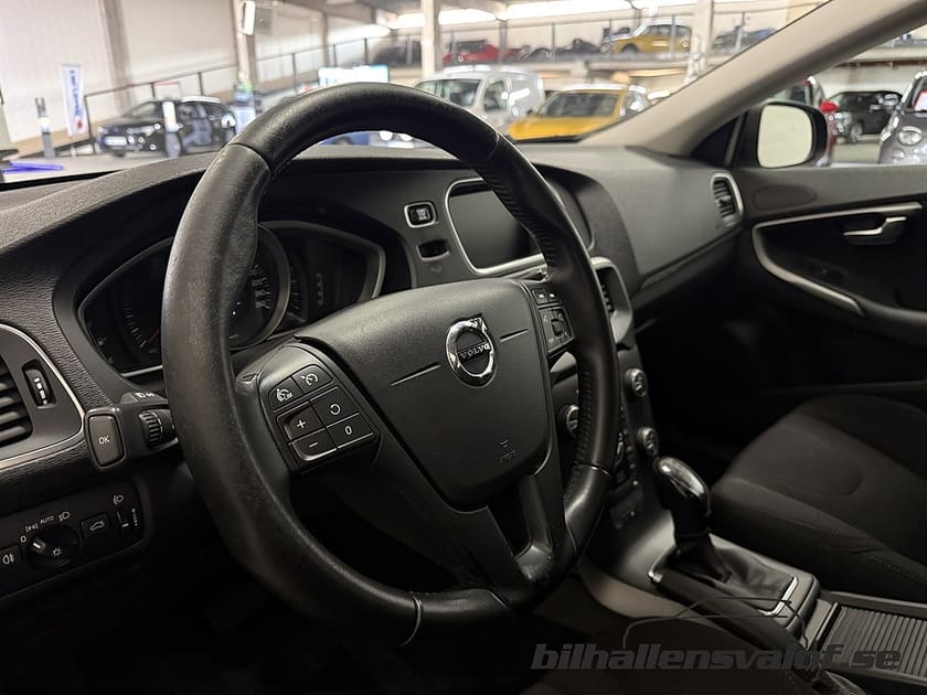 Bild 3 av Volvo V40 Cross Country T3 / Automat Kinetic