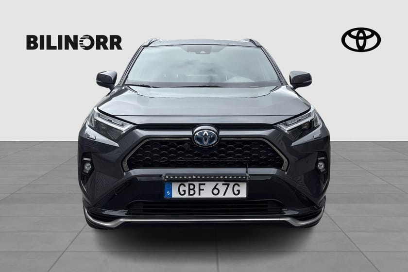 Bild 3 av Toyota RAV4 Plug-in Hybrid 2,5 LADDHYBRID AWD-I X EDITION SKINN DRAG LEDRAMP
