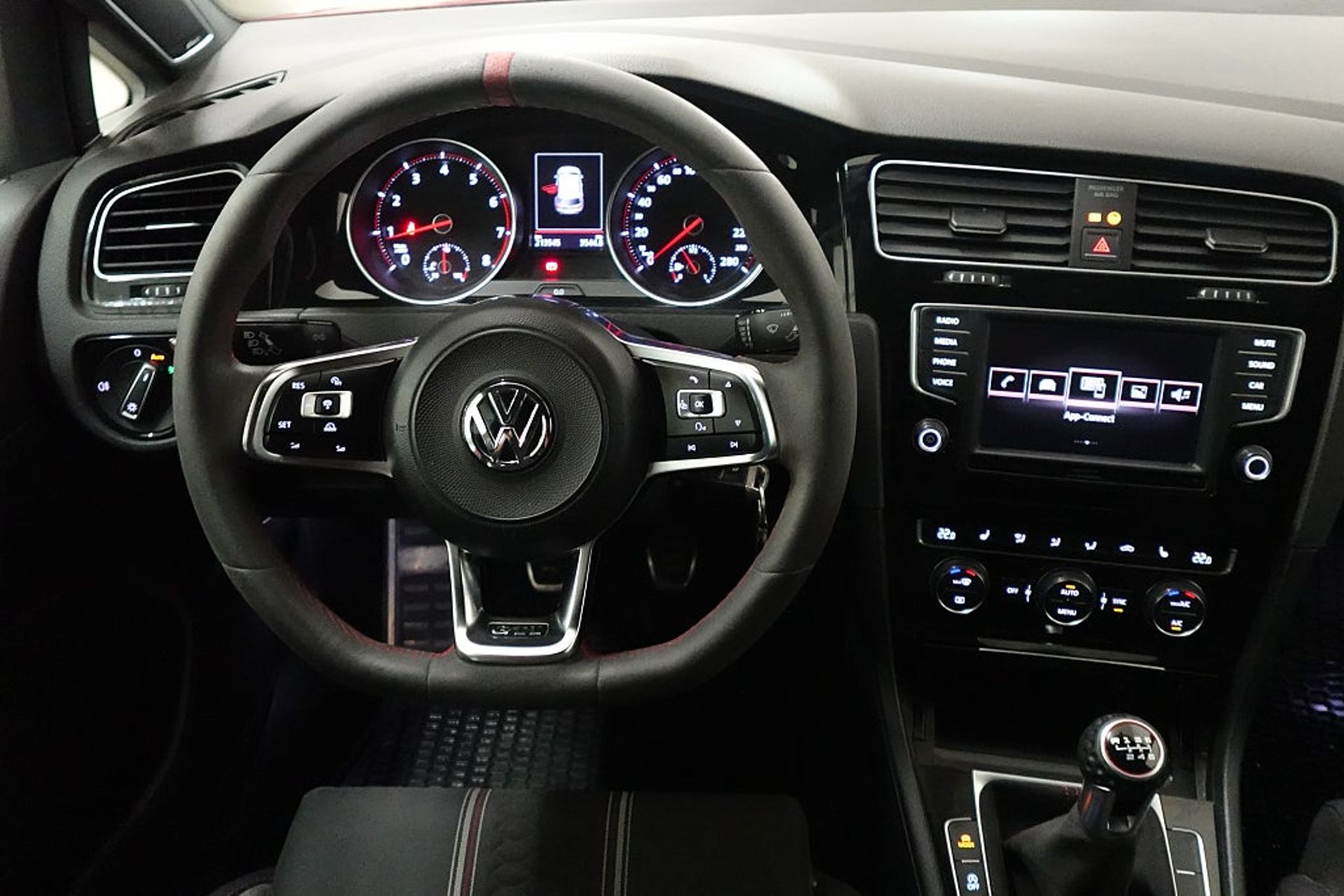 Volkswagen Golf 5-door GTI Clubsport 2017, bild 7/10