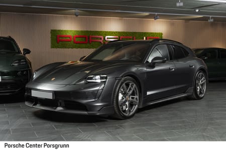 Porsche Taycan Turbo Cross Turismo OffroadDesign/Matrix/Ventilas/BOSE