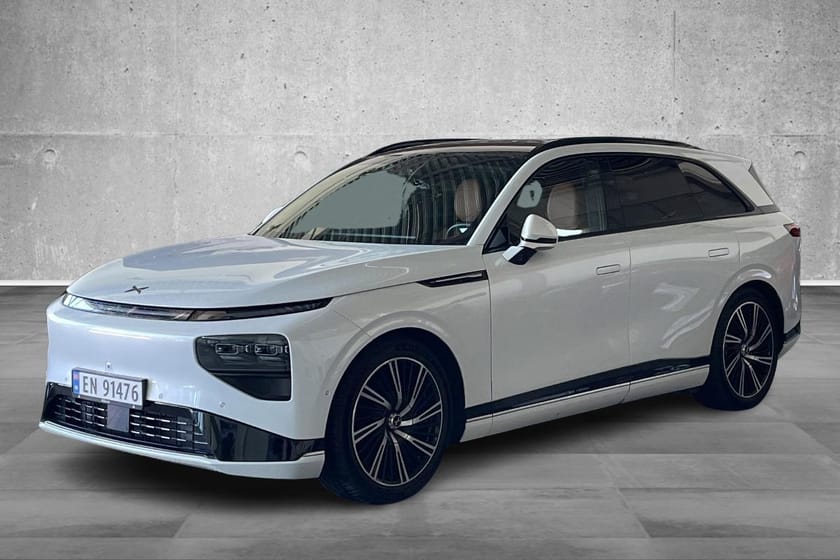 Bilde 2 av XPENG G9 Performance AWD Massaje Hengerfeste Luftfjæring ++