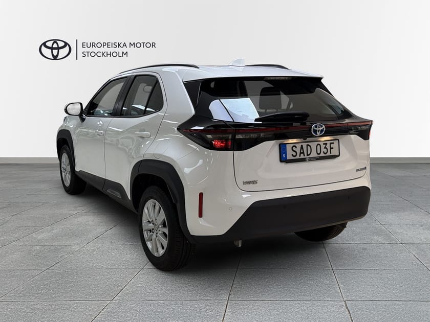 Bild 2 av Toyota Yaris Cross Hybrid 1,5 ACTIVE V-HJUL P-SENSORER