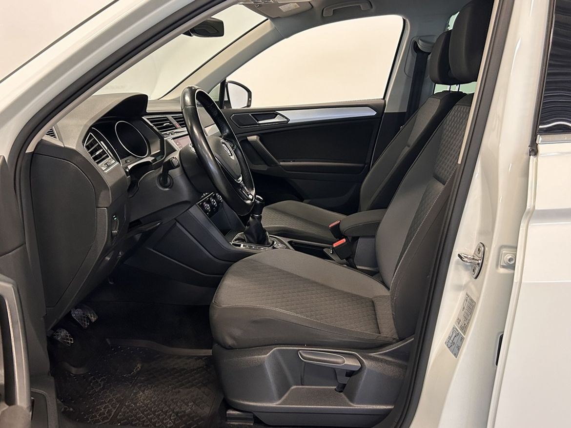 Volkswagen Volkswagen Tiguan — bild 10
