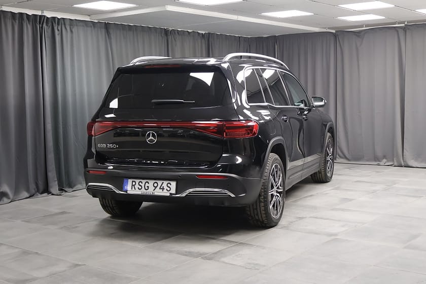 Bild 2 av Mercedes-Benz EQB 250+