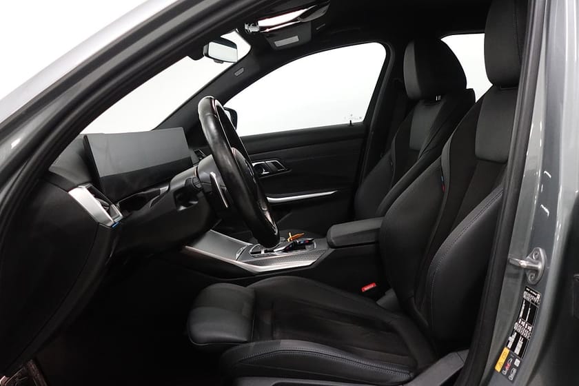 Bild 4 av BMW 330e xDrive Touring M Sport Ambient Kamera Drag Adap-F P-Vär