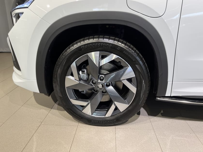 Bild 5 av Škoda Kodiaq iV SPORTLINE 1,5 TSI 204 HK 6 VXL DSG