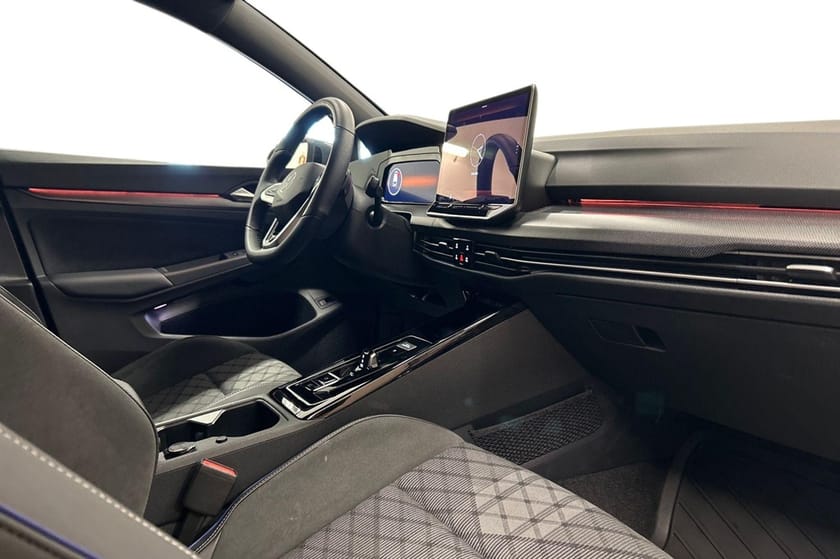 Bild 5 av Volkswagen Golf Sportscombi R-line 1.5eTSI Aut Drag Värm