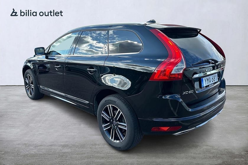 Bild 5 av Volvo XC60 D4 AWD Classic Summum 190hk Drag Navi Kamera Panorama