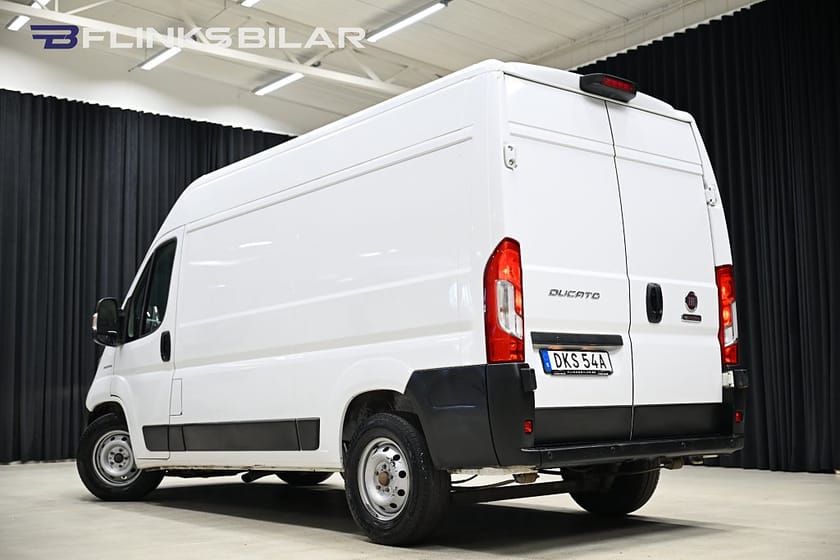 Bild 4 av Fiat Ducato Van 140HK Automat|Webasto|NyKamrem|Backkamera|Leasbar