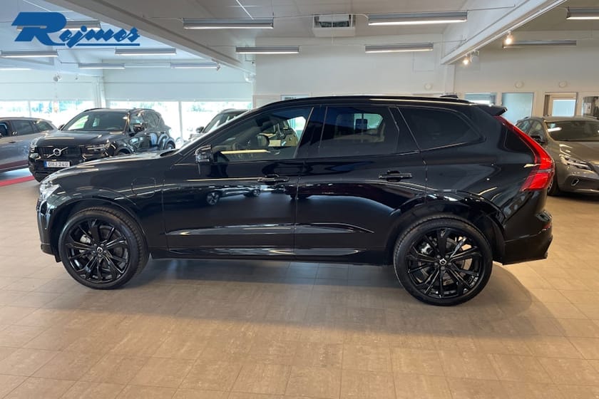 Bild 5 av Volvo XC60 T6 Plus Black Nordic Edition