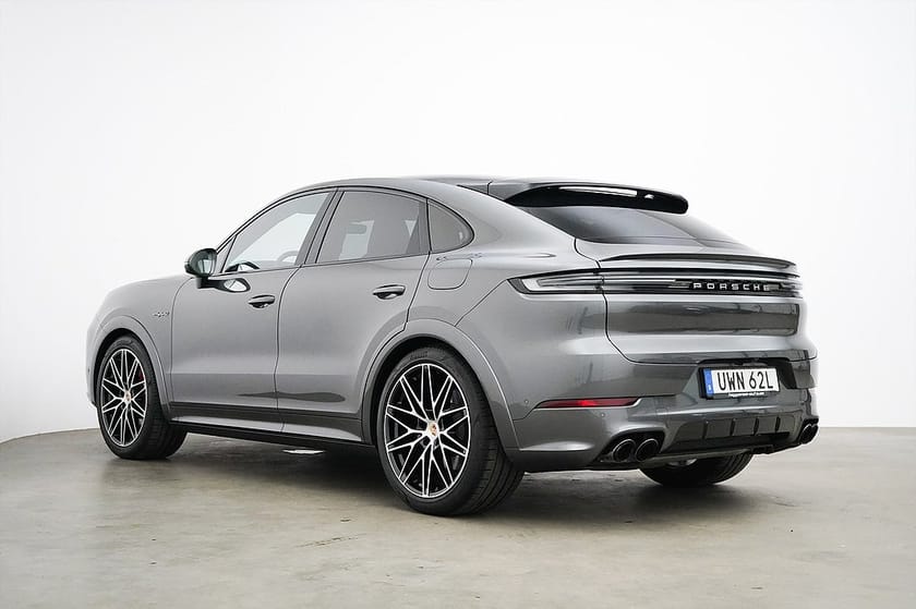 Bild 4 av Porsche Cayenne S E-Hybrid Coupé / 519hk / Se Spec