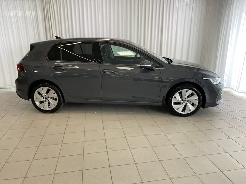 Bild 2 av Volkswagen Golf LIFE 1.5 TSI 150HK