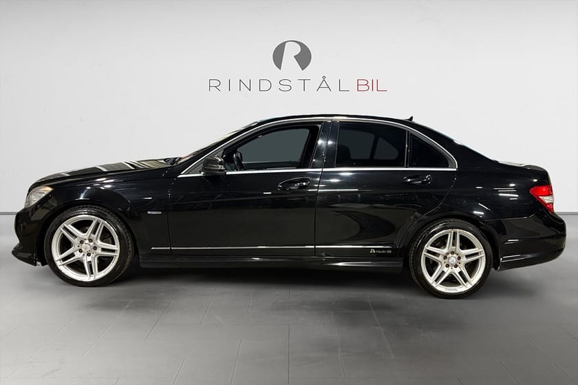 Bild 4 av Mercedes-Benz C 180 CGI BE 156 HK AMG LINE PANO BLUETOOTH PDC FARTHÅLLARE 18"