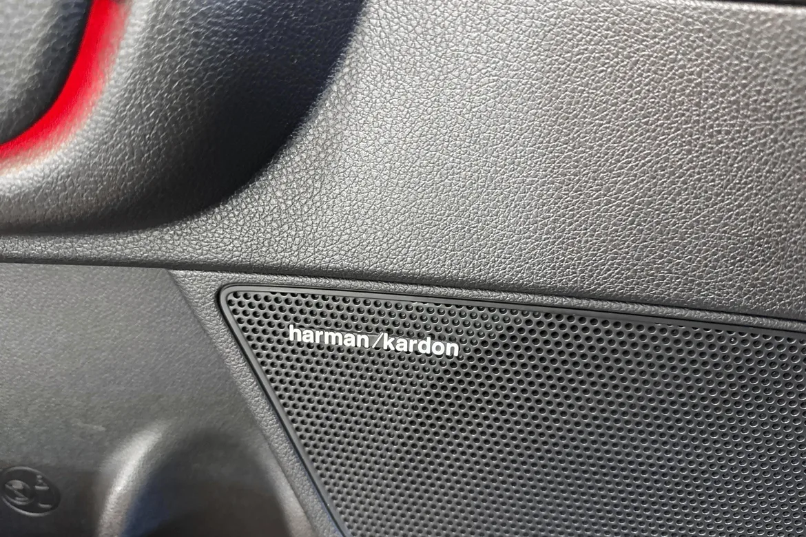 picture of a car