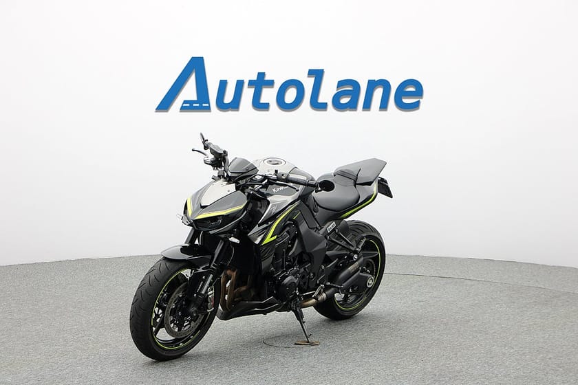 Bild 4 av Kawasaki Z1000 R-Edition *Öhlins, Vance&Hines, Nyservad