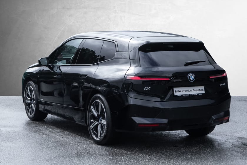 Bilde 5 av BMW iX xDrive50 Fully Charged Sportspakke SkyLounge Krok