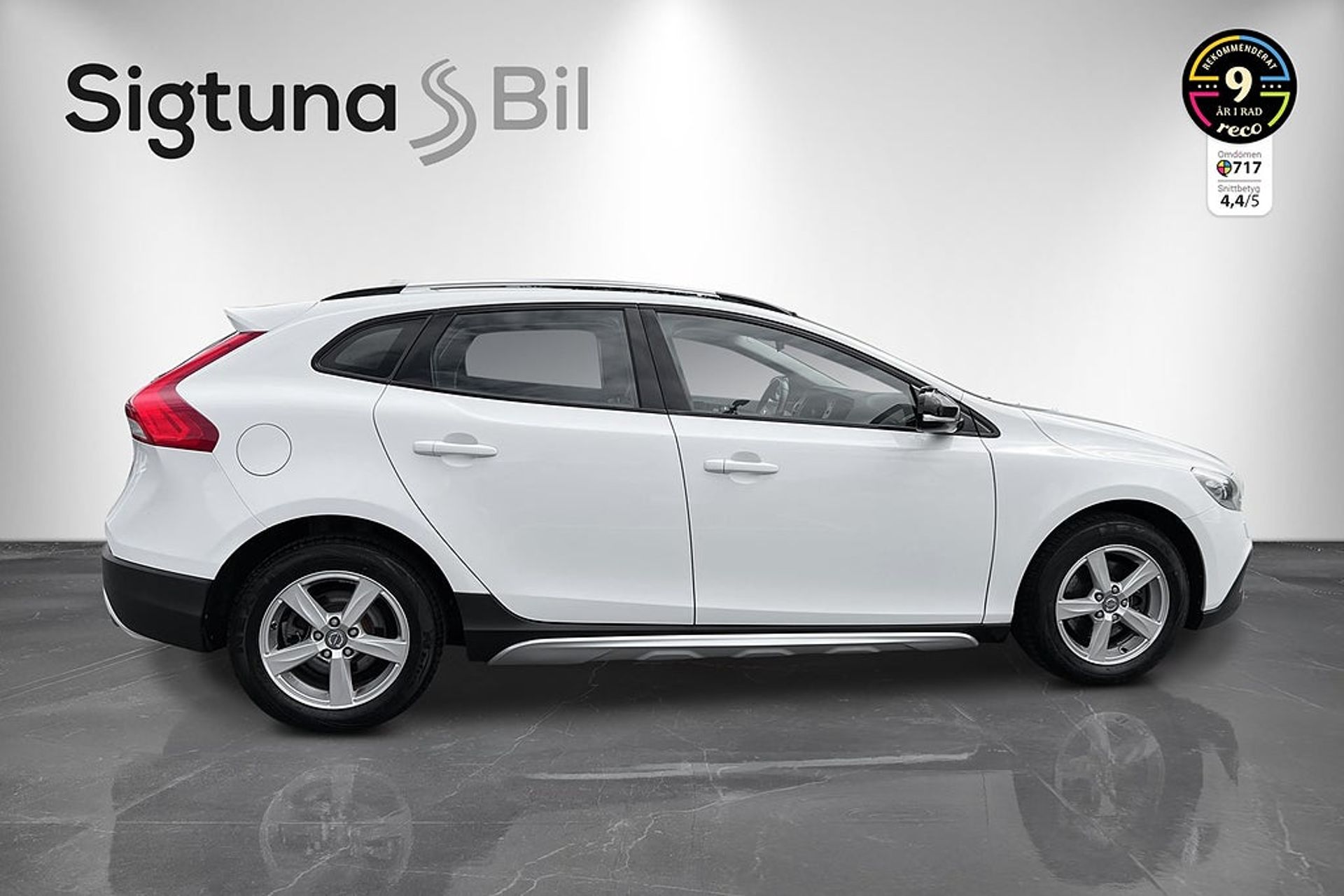 Volvo V40 Cross Country T4 Momentum 2013, kuva 6/10
