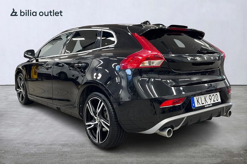 Bild 5 av Volvo V40 D4 R-Design 190hk Panorama Sensorer Sportratt Värmare