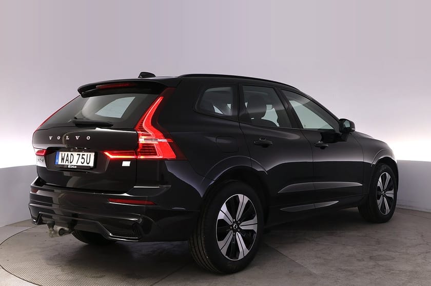 Bild 5 av Volvo XC60 Recharge T8 AWD Plus Dark Pano BLIS Kamera Drag