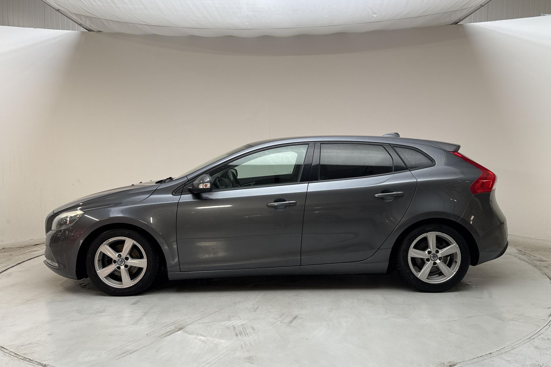 Volvo V40 D2 2013, photo 2/10