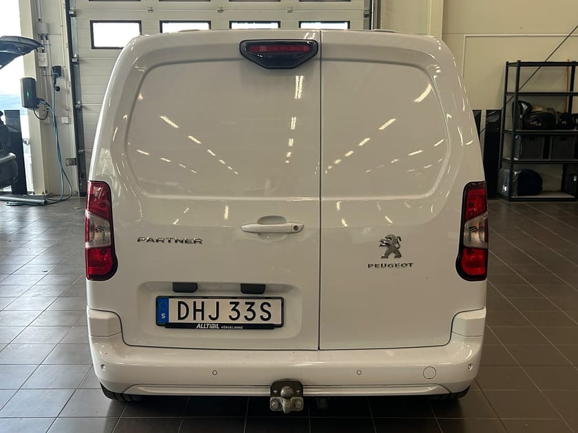 Bild 5 av Peugeot Partner L1 PRO+ 1.5 BlueHDi 100 MOMS Kamera/Drag/Värmare