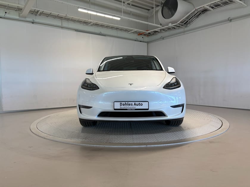 Bilde 2 av Tesla Model Y Long Range AWD Autopilot/Krok/Skinn/Pano/Kamera