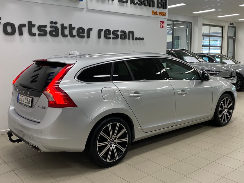 Bild 3 av Volvo V60 D5 AWD Twin Engine Classic Summum