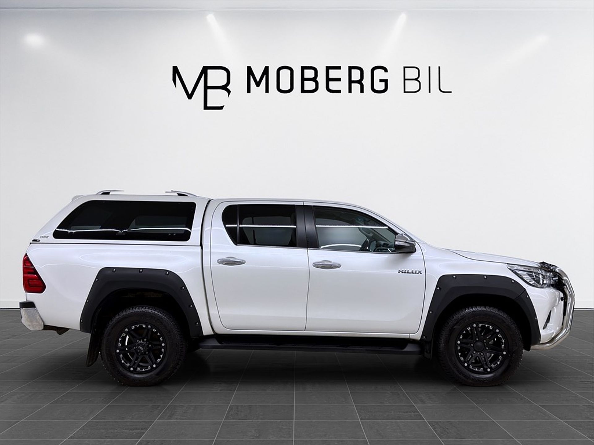 Toyota HiLux 2017, bild 3/10
