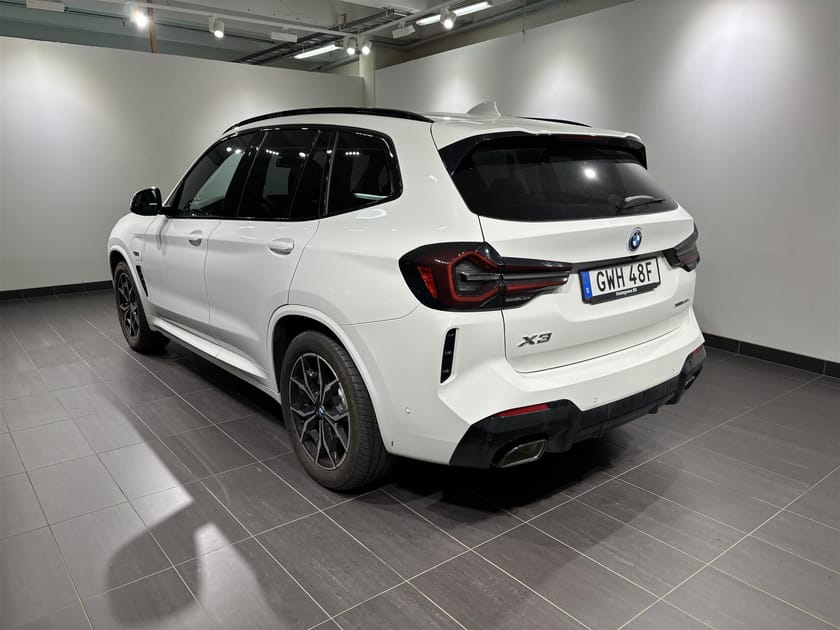 Bild 2 av BMW X3 xDrive30e