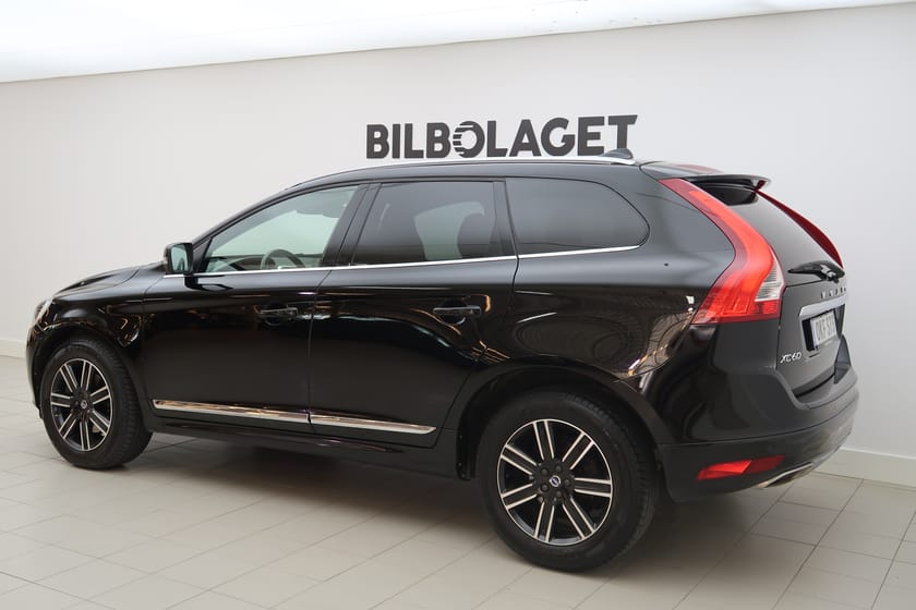 Bild 3 av Volvo XC60 D4 AWD Classic Summum/Klimatpkt/TeknikpktPRO/PrgmVärmare/Backamera/Pano