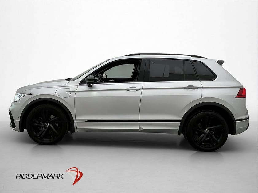 Bild 5 av Volkswagen Tiguan eHybrid 245hk R-Line Pano Cockpit 360 Drag