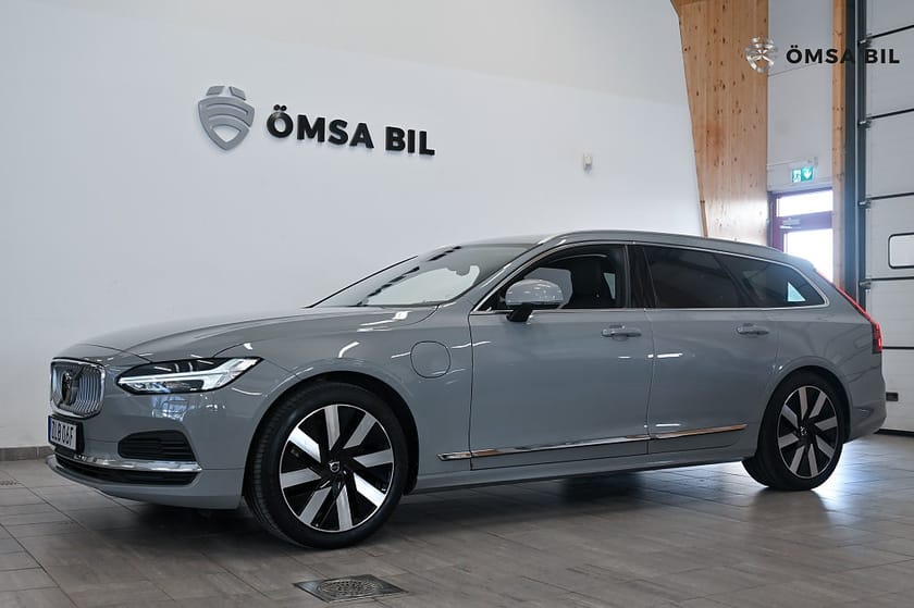 Bild 1 av Volvo V90 Recharge T6 AWD Plus Bright Drag 350hk