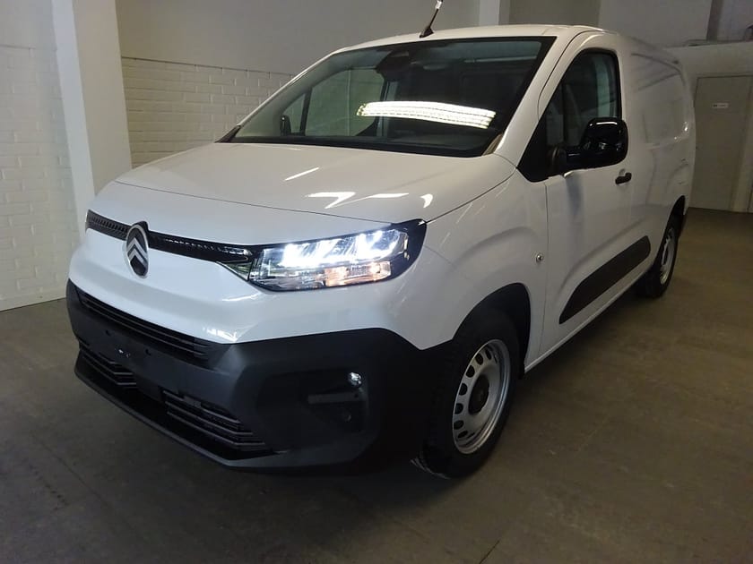 Bild 2 av Citroën Berlingo Crew Van L2 130 hk AT8 BASIC