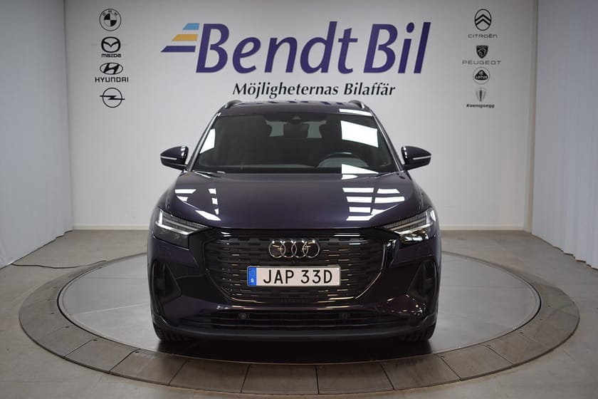 Bild 2 av Audi Q4 50 e-tron quattro