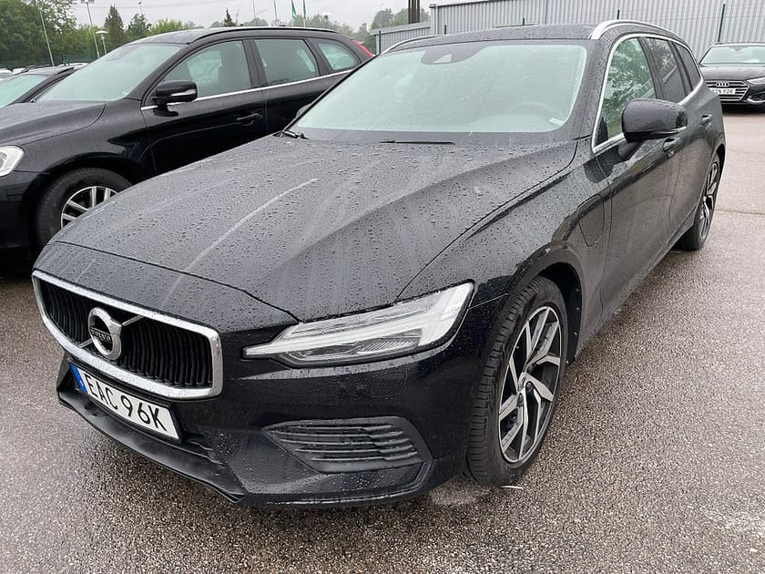 Bild 1 av Volvo V60 T6 Recharge Advanced plug in AWD 340HK 4x4