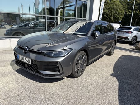 Volkswagen Passat Variant eHybrid R-LINE 1.5 TSI 272hk